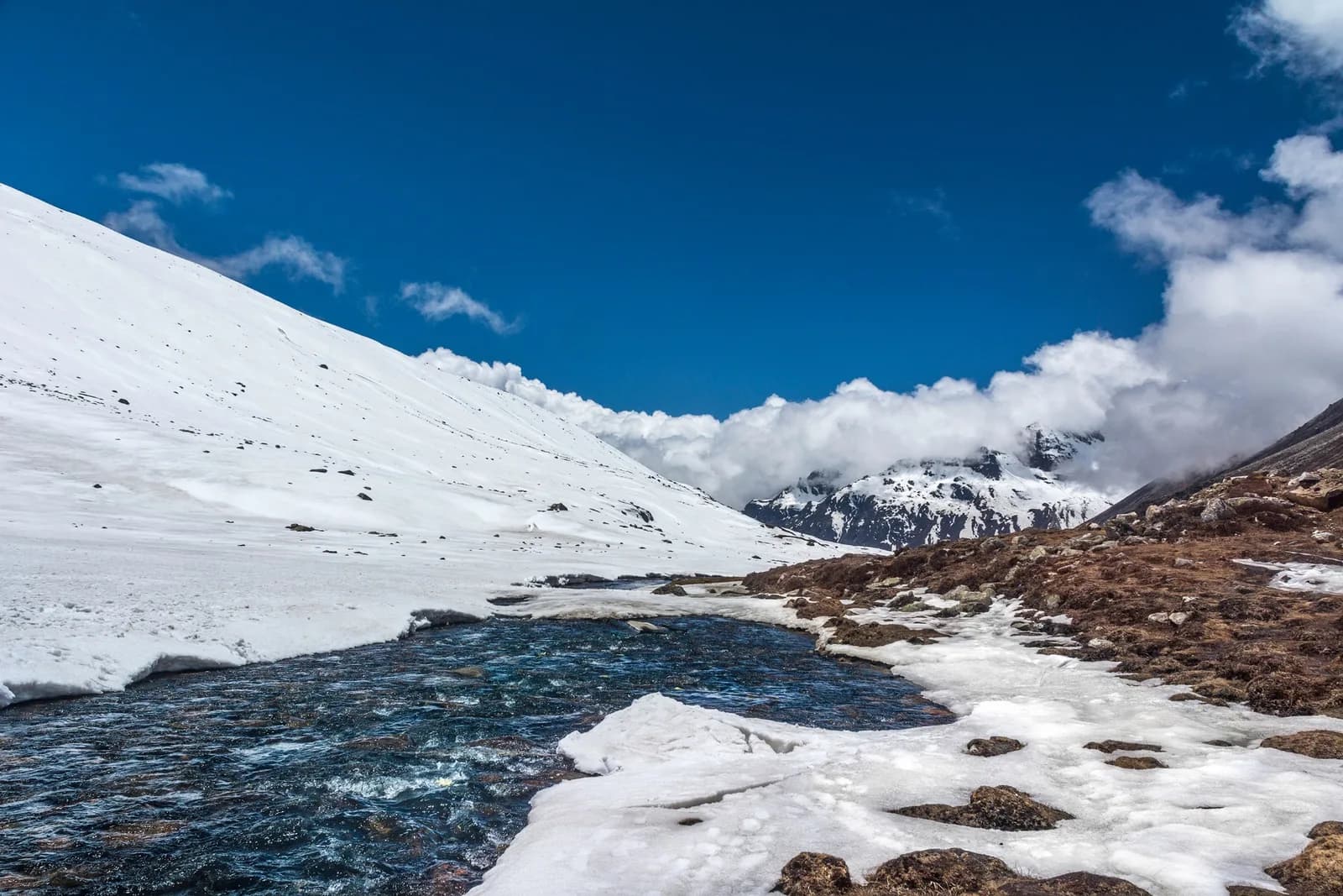 2 Night Private Cab Trip to Lachung & Yumthang Valley from Gangtok — photo 3