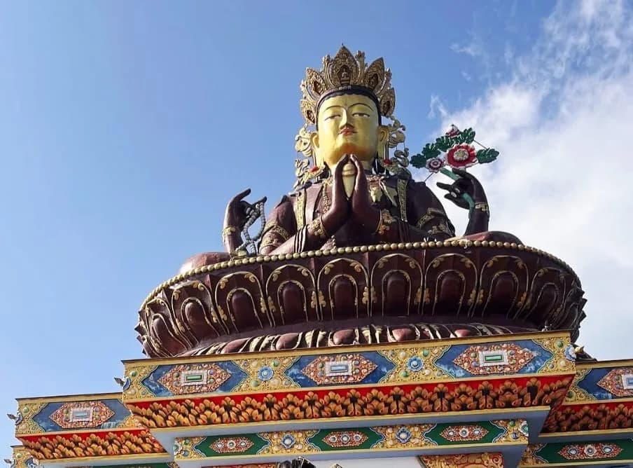 Bagdogra/NJP to Pelling 2N3D Private Cab, Khecheopalri Lake