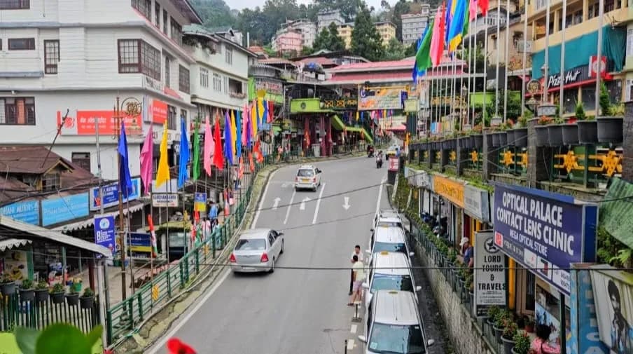 Bagdogra Airport to Gangtok: One-Way Transfer